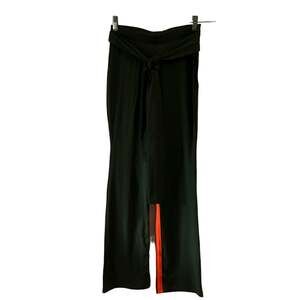 Mondor Size S Green & Orange Stretch Knit Pants with Tie Belt NWT Yoga Athletic